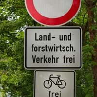 Schild Zufahrt Verboten Forst_ und Landwirtschaft frei.jpg