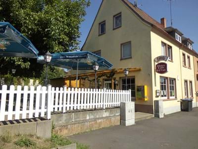 Royal-Bistro.JPG